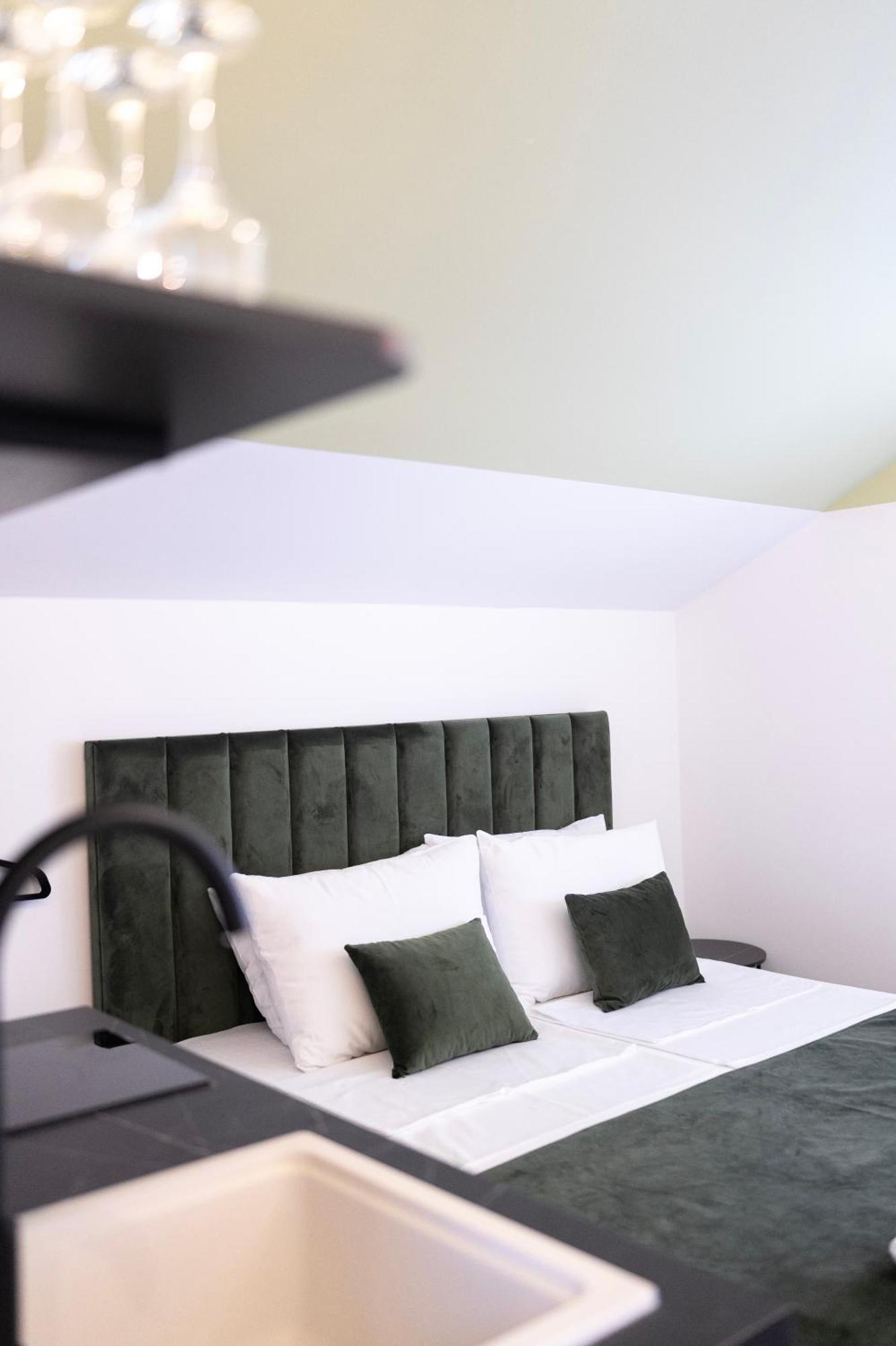 Regent Blue Apartments - Free Private Parking Мостар Екстериор снимка