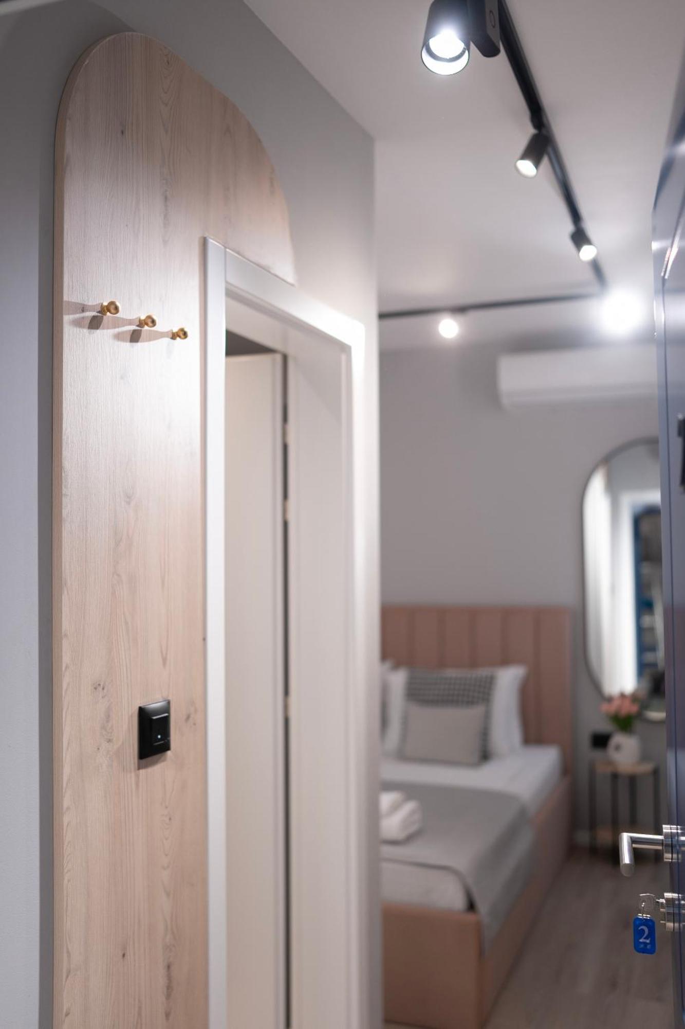 Regent Blue Apartments - Free Private Parking Мостар Стая снимка